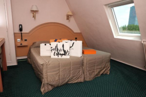 Гостиница Hotel Des Arenes  Париж